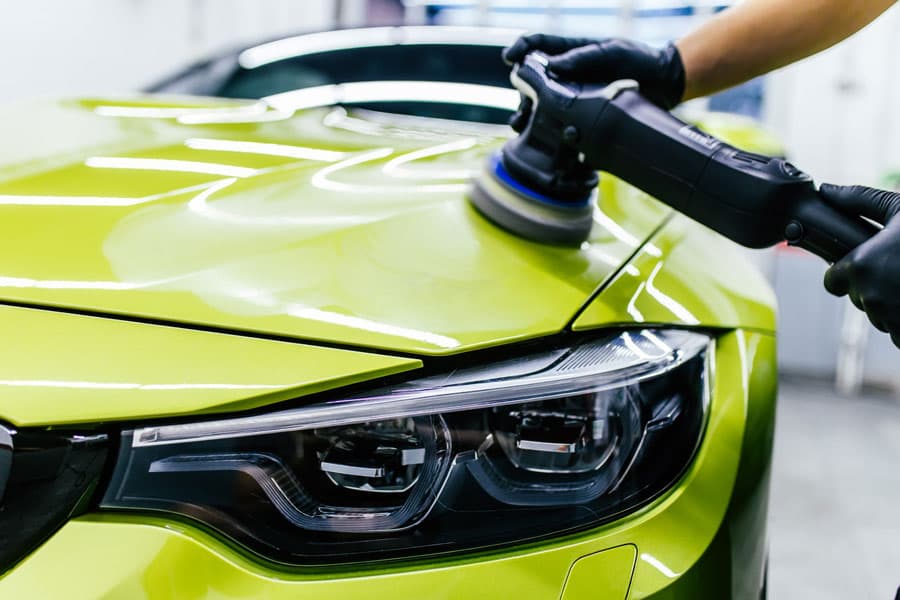 Reparar arañazo coche en Lugo